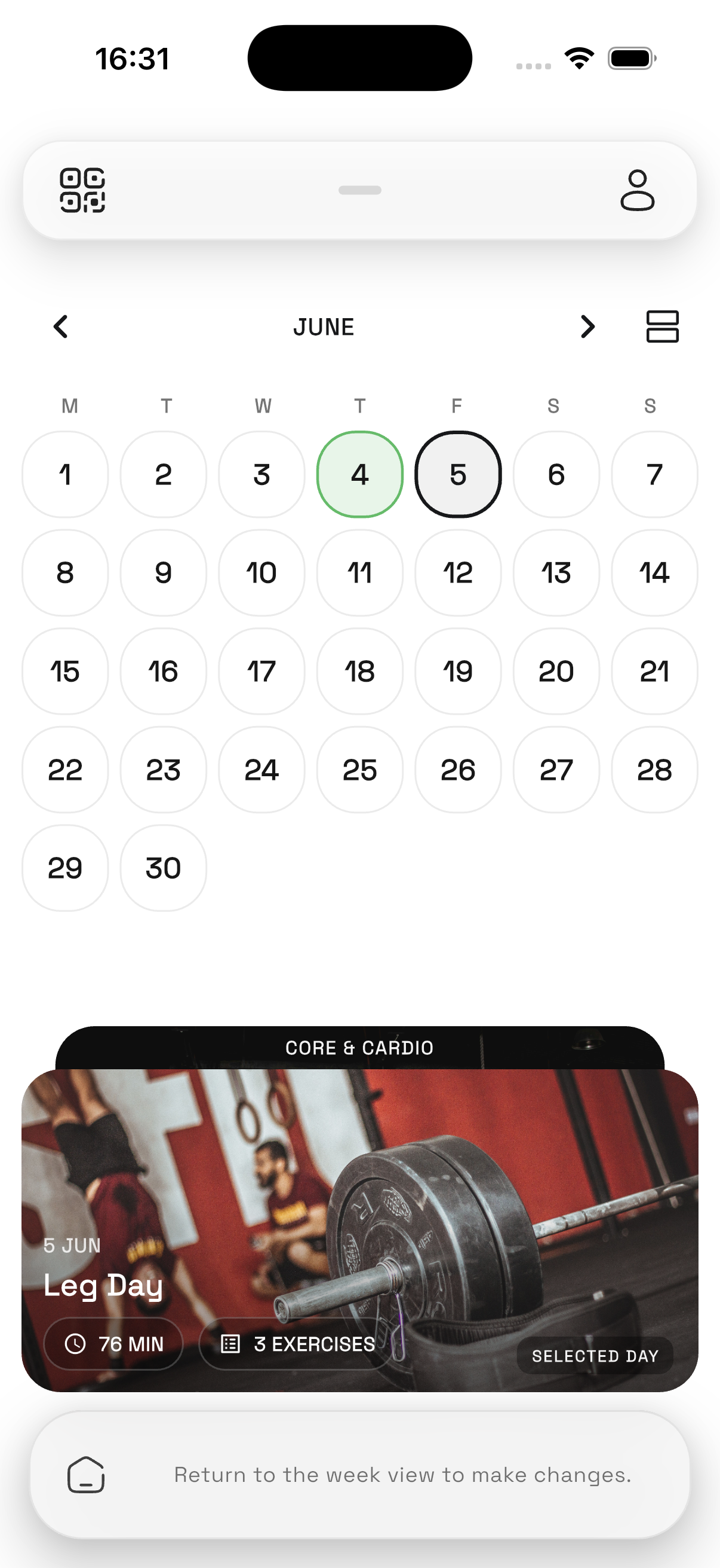 Lift workout screen on iPhone